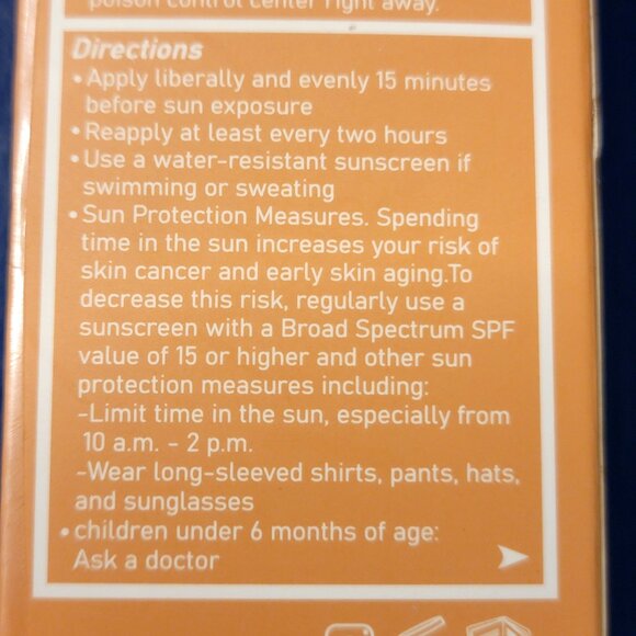 Forever Bloom Biomimic Foundation Medium Tone NIB SPF50 - Picture 5 of 10